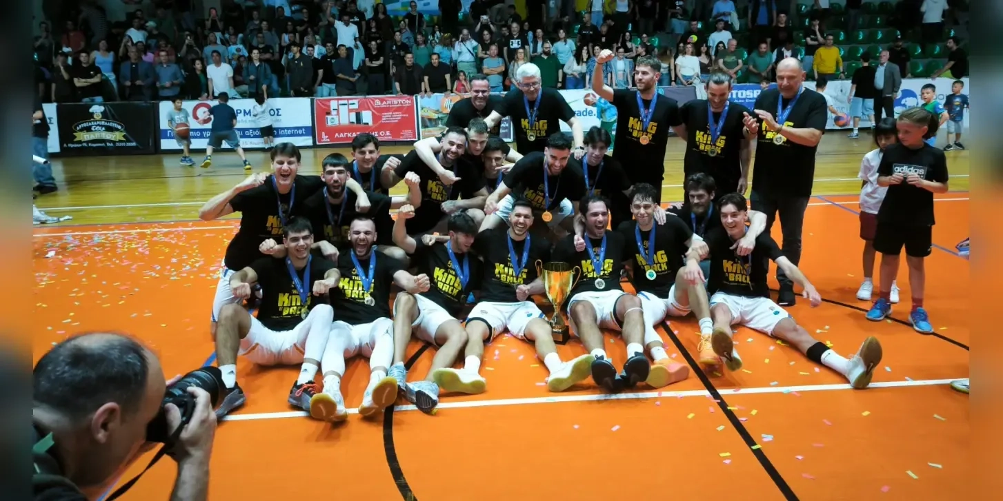 Gümülcine Basketbol takımı 30 yıl sonra ikinci lige yükseldi