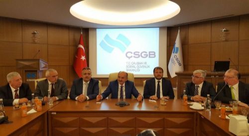 Anavatan'daki Batı Trakyalılardan hemşehrimiz Bakan Müezzinoğlu'na ziyaret
