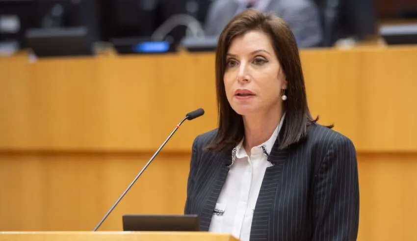 Eski YDP-AP milletvekili Asimakopulu’ya 20 ay hapis, siyasette kriz büyüyor