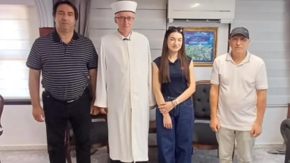 Bölüm birincisi Fatma Bandak’tan Müftü Trampa’ya ziyaret