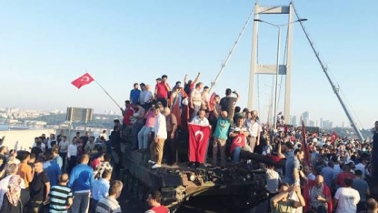 FETÖ'nün hezimete uğradığı gecede yaşananlar