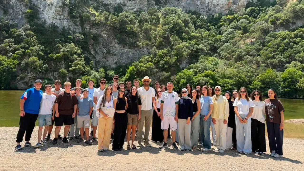 İTB gençliği Karasu kıyısında buluştu