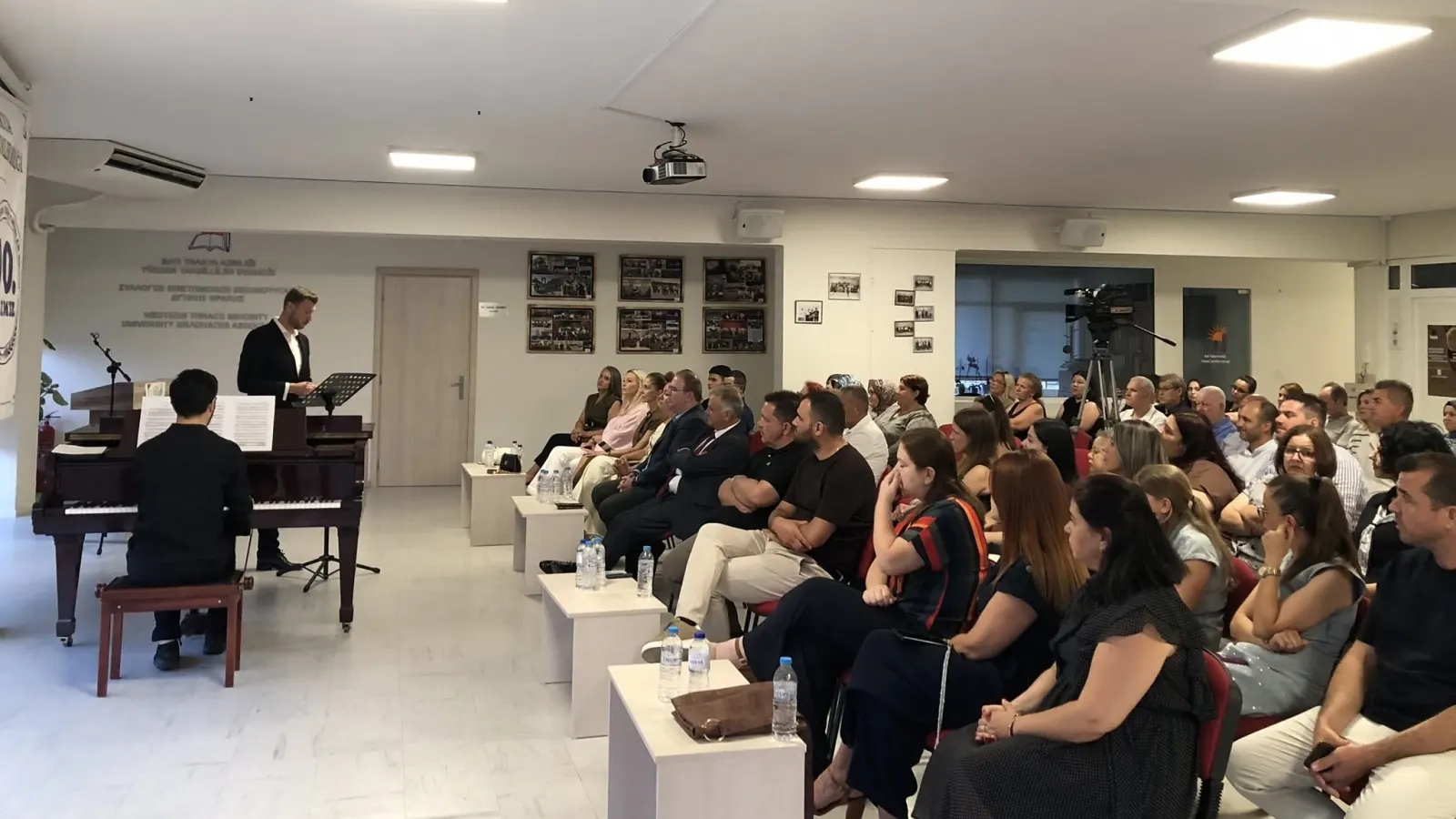 Sanatseverler müzik dolu bir gecede buluştu