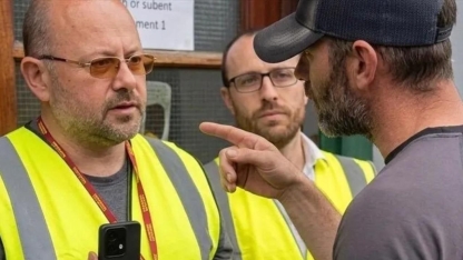 Dublin’de Türk mescidine ırkçı saldırı düzenlendi