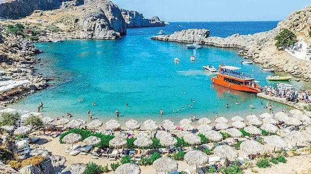 Yunan adalarında Türk turist bereketi