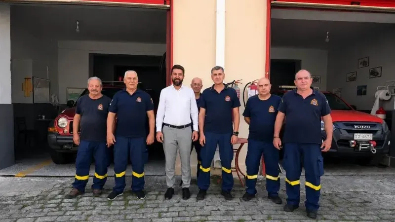 Özgür Ferhat’tan Gümülcine İtfaiyesine ziyaret: Personel eksikliği gündemde