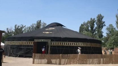 Büyük Hun-Türk Kurultayı'ndaki "Atilla Çadırı" Hun dönemine ışık tutuyor