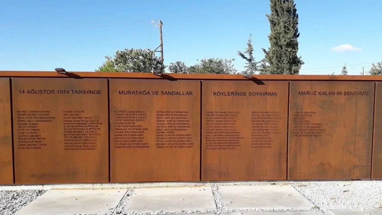 Kıbrıslı Rum siyasetçilerden çağrı: Kıbrıs Türklerine yönelik katliamlarla yüzleşilmeli