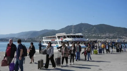 Türk turistler Doğu Ege adalarını hareketlendirdi