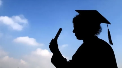 Avrupa Birliği'nde kadınlar eğitimde, erkekler teknolojide öne çıkıyor
