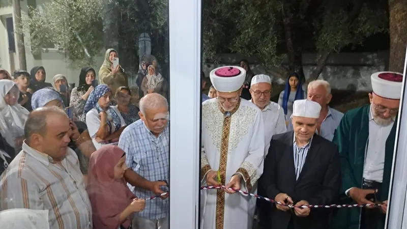 Yenilenen Şapçı Hamidiye Camii'nde Mevlit Kandili