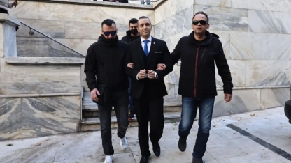 Yunanistan’da aşırı sağın dönüş tartışması: Kasidiaris siyasete geri dönmeye hazırlanıyor
