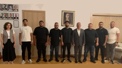 Selanik Müslümanları Derneğinden Başkonsolos Gedik’e veda ziyareti