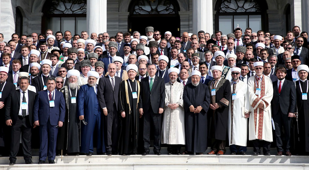 ‘9. Avrasya İslam Şûrası’ İstanbul’da başladı
