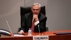 Valinakis’ten 12 mil mesajı: “Yarın 12 mile çıkıp sorunu çözdük diyemeyiz”
