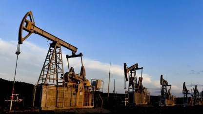 ABD-İran hattında diplomasi beklentileri Brent petrolü 100 doların altına çekti