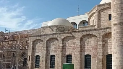 Caminin bulunduğu meydanda bira festivali: Kıbrıs Vakıflar İdaresi’nden tepki