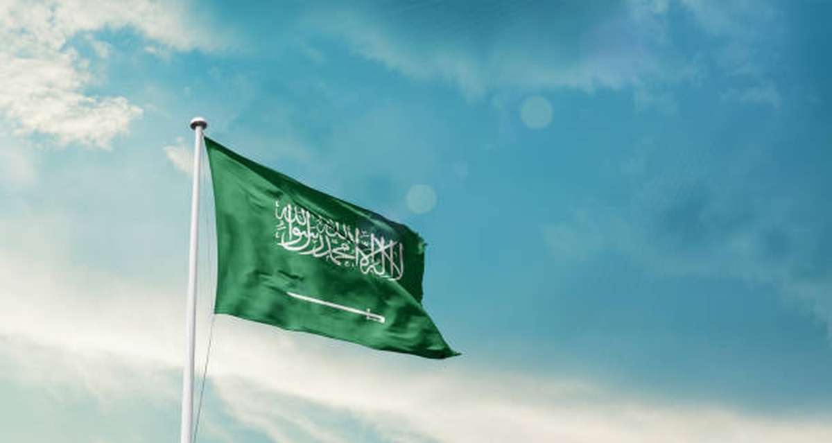 Suudi Arabistan’da havalimanlarına saldırı düzenlendi