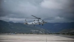 Yunanistan'da helikopter üssündeki yangının askeri envantere zarar verdiği iddia edildi