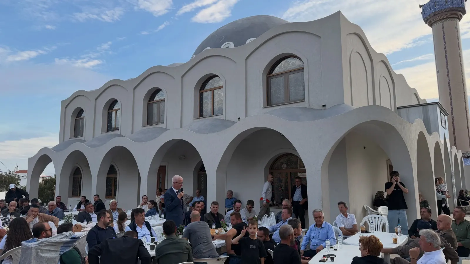 Dinkler köyünde cami yararına dayanışma kermesi