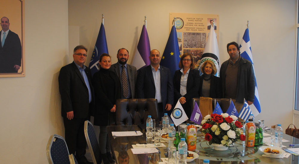 Kanadalı diplomatlar DEB Partisini ziyaret etti