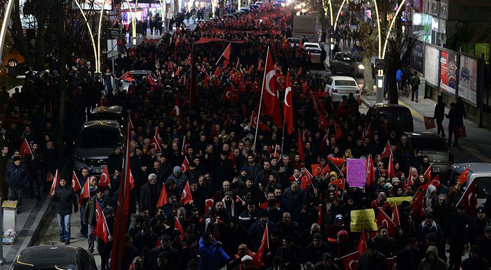 Türkiye teröre karşı tek yürek oldu