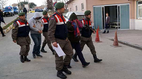 FETÖ'cü çift Yunanistan'a kaçarken yakalandı