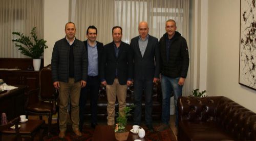 Kozlukebir Belediyesi yöneticileri Metios’la görüştü