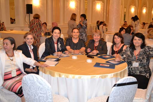 Köstence’de “Balkanlar’da Türk Kadını” Sempozyumu Yapıldı