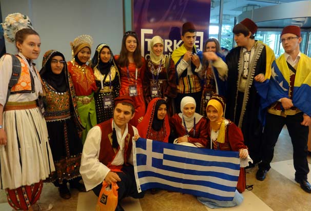 Yunanistan’ı temsil eden Batı Trakyalı Türk öğrenciler Türkçe Olimpiyatları’ndan 3 madalya ile döndü