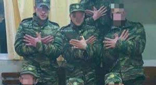 Yunan ordusunda Arnavutluk bayrağı krizi