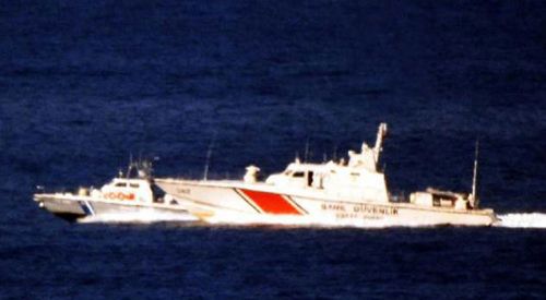 Kardak'ta Türk ve Yunan botları burun buruna geldi
