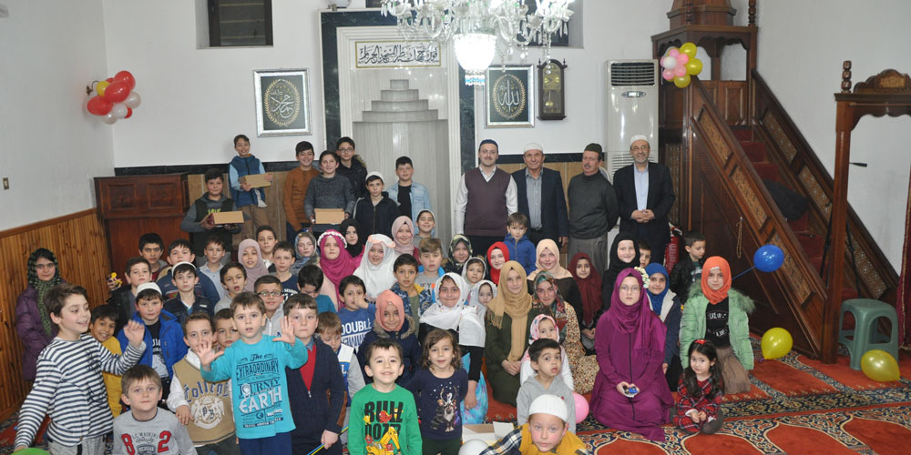 Mahmud Ağa Camii minikleri ağırladı