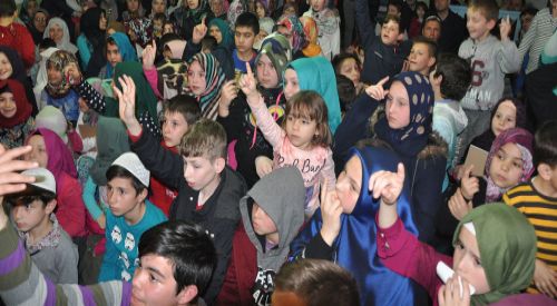 Çocuklar Tuzçuköy Camii'nde buluştu