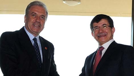 Yunanistan ve Türkiye Dışişleri Bakanlarından yüksek düzeyli stratejik toplantı