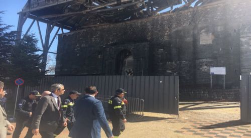 Dimetoka'daki ecdad yadigarı Beyazıt Camii yandı kül oldu