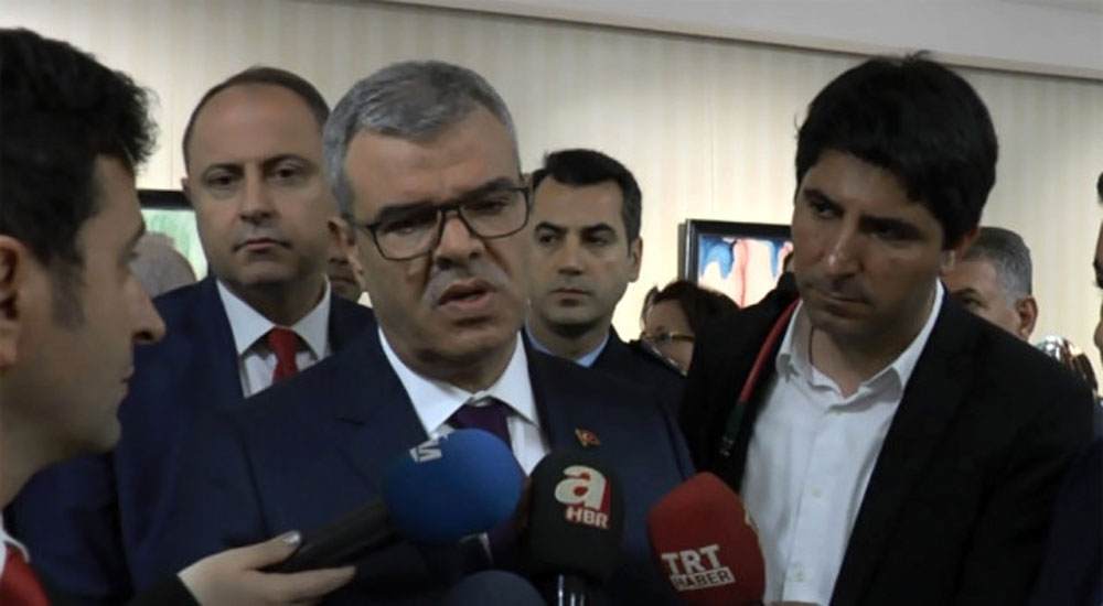 'AB kendi imha pimini çekmiş vaziyette'
