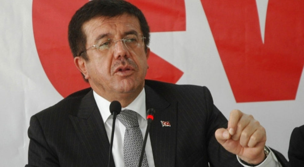 Türk Bakan Yunanistan Milli Günü Resepsiyonuna katıldı