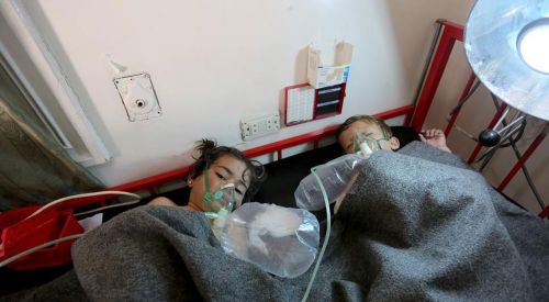 Esed, çoğu çocuk 100'ün üzerinde kişiyi kimyasal gazla öldürdü