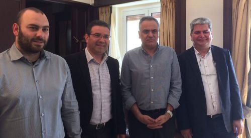 Milletvekili Zeybek ve Giannakidis ile Belediye Başkanı Kabza'dan Atina temasları