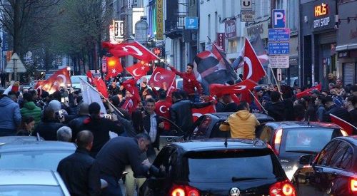 Dünyada 'Evet' kutlamaları