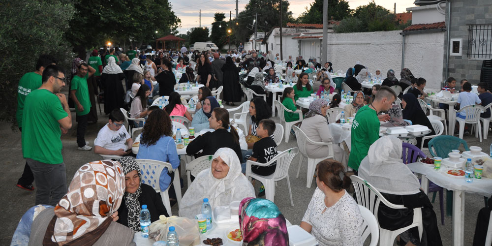 Hasköy halkı ve komşular iftarda buluştu