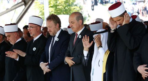 Srebrenitsa soykırımının 71 kurbanı daha toprağa verildi