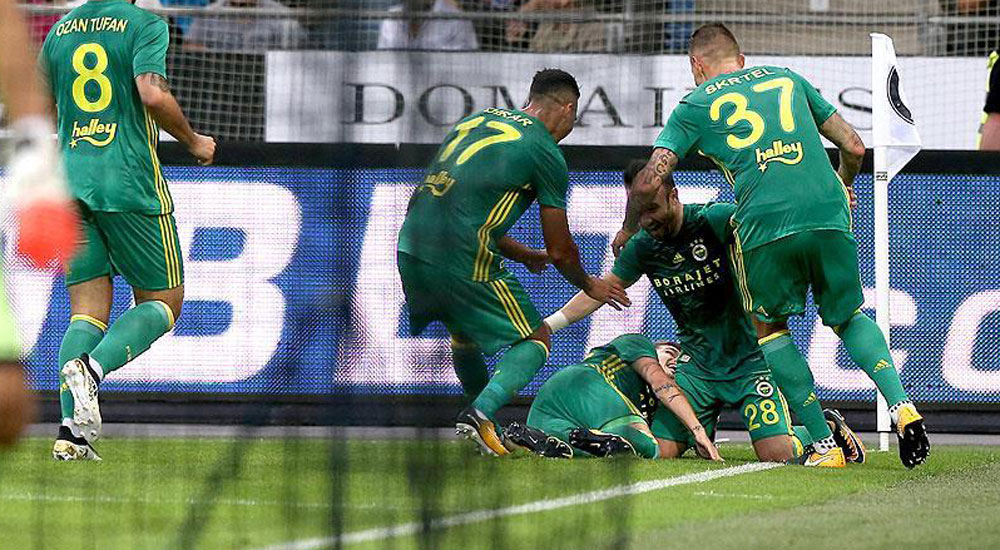 Fenerbahçe Sturm Graz'ı deplasmanda 2-1 yendi