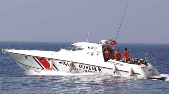 Kardak'ta Türk ve Yunan Sahil Güvenlik Botları Yine Karşı Karşıya Geldi