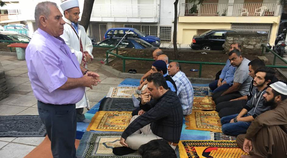 Atina ve Selanik'teki Müslümanlar bayramı yine buruk karşıladı