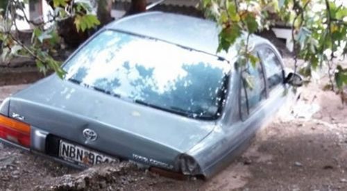 Semadirek'te yağmur felakete dönüştü!