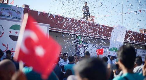 Fırat Kalkanı bölgesinde okullar açıldı