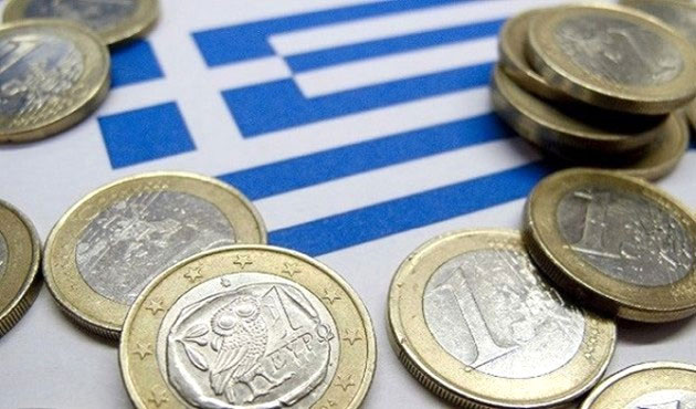 Yunanistan ekonomisi rakamsal olarak büyümeye devam ediyor