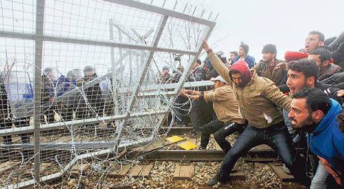 Yunanistan'ın Moria sığınmacı kampında kavga çıktı